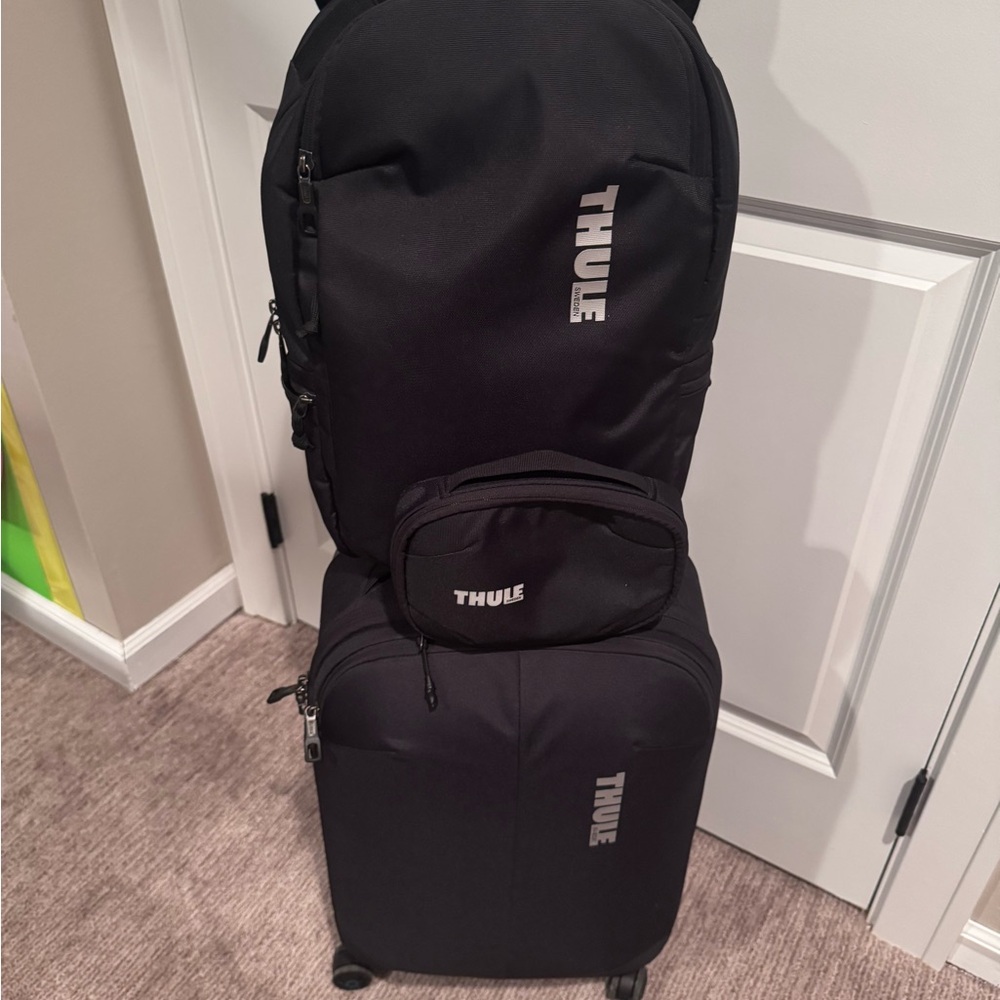 Thule Black Travel Luggage Set Durable and Sleek